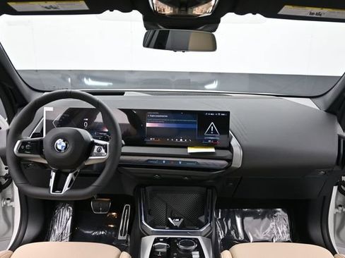 New 2026 BMW X3 xDrive30i w/ Premium Package AWD/4WD image 14