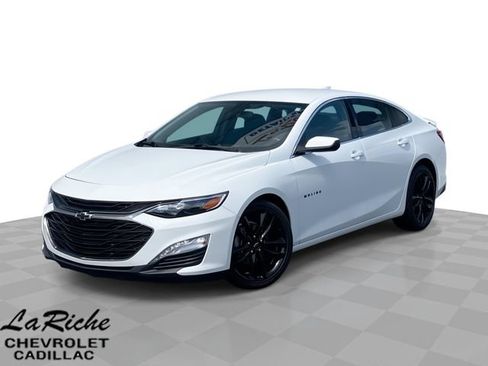 Certified 2021 Chevrolet Malibu LT w/ Sport Edition FWD image 1