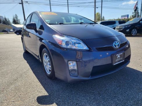 Used 2010 Toyota Prius FWD image 3