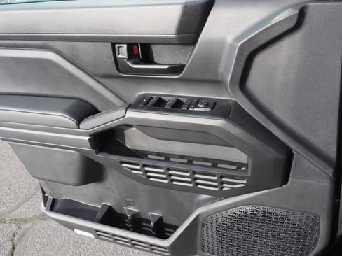 New 2026 Toyota Tacoma SR5 image 9