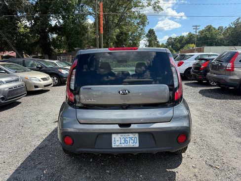 Used 2019 Kia Soul image 8