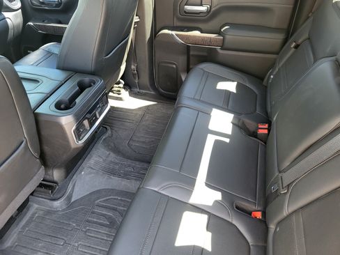 Used 2022 GMC Sierra 1500 Denali w/ Denali Premium Package AWD/4WD image 23