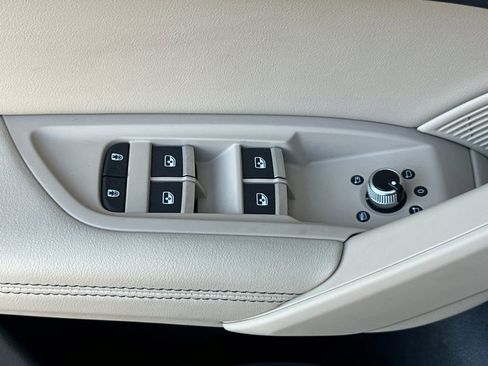 Used 2023 Audi Q5 2.0T Premium Plus w/ Premium Plus Package image 13