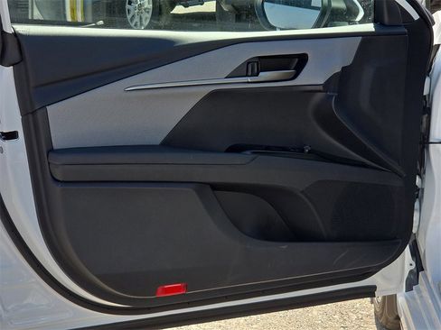 New 2026 Toyota Camry SE image 17