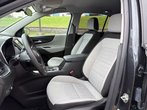 Used 2022 Chevrolet Equinox LS w/ LS Convenience Package image 20