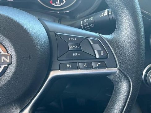 Used 2024 Nissan Sentra SV FWD image 34