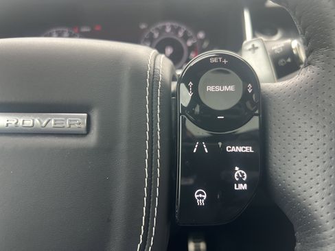 Used 2021 Land Rover Range Rover Sport SVR AWD/4WD image 20