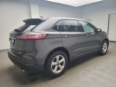 Used 2019 Ford Edge SE w/ SE Fleet Driver's Package image 10