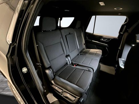 Used 2022 Chevrolet Tahoe LS image 24