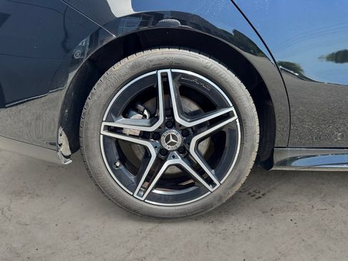 Used 2023 Mercedes-Benz CLA 250 4MATIC image 8