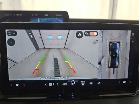 Used 2025 Ford Expedition Max Active image 36