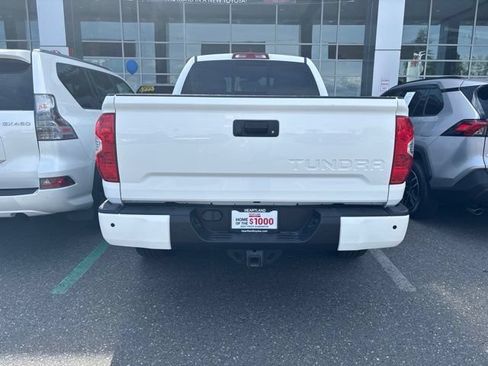 Used 2020 Toyota Tundra Limited w/ Limited Premium Package AWD/4WD image 7