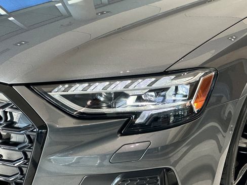 Used 2023 Audi S8 w/ S8 Comfort Plus Package image 52