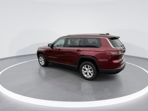 Used 2022 Jeep Grand Cherokee L Limited image 13