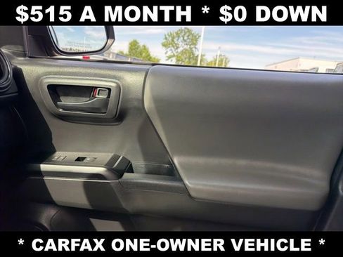 Used 2023 Toyota Tacoma SR AWD/4WD image 31