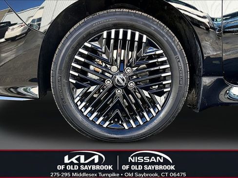 Certified 2023 Nissan Leaf SV Plus image 32