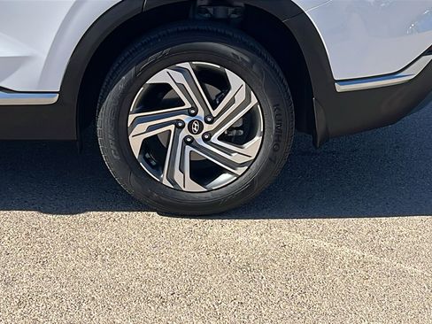 Used 2023 Hyundai Santa Fe SEL w/ Premium Package image 5