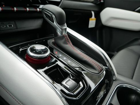 New 2026 GMC Canyon AT4X AWD/4WD image 17