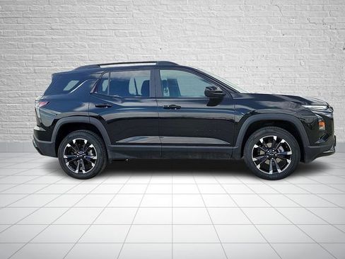 Used 2025 Chevrolet Equinox RS image 5