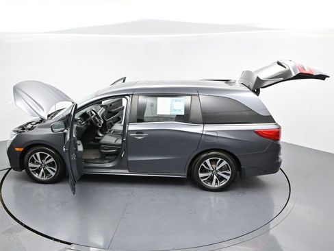 Used 2023 Honda Odyssey Touring image 51