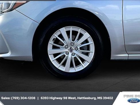 Used 2018 Subaru Impreza 2.0i Premium image 7