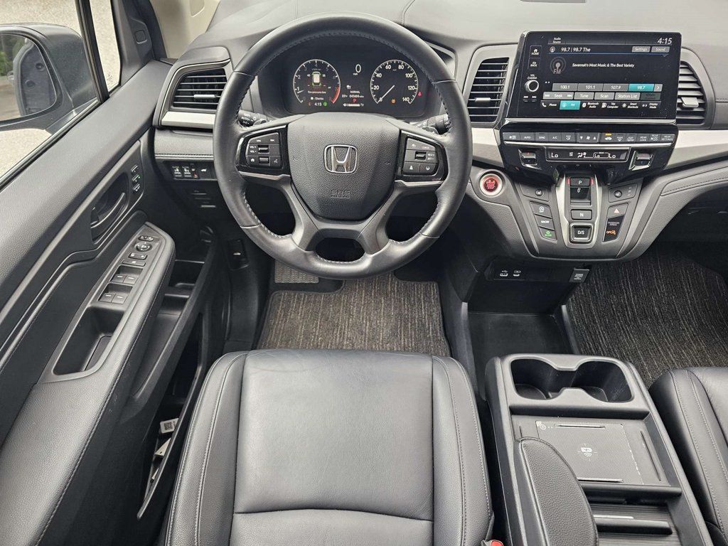 Used 2025 Honda Odyssey EX-L image 18