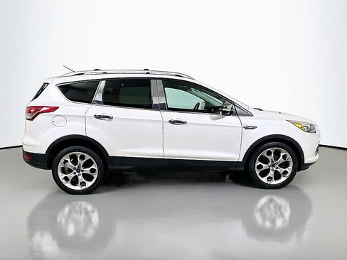Used 2015 Ford Escape Titanium w/ Equipment Group 301A image 8
