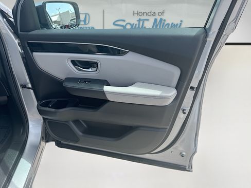 Certified 2024 Honda Pilot EX-L image 33