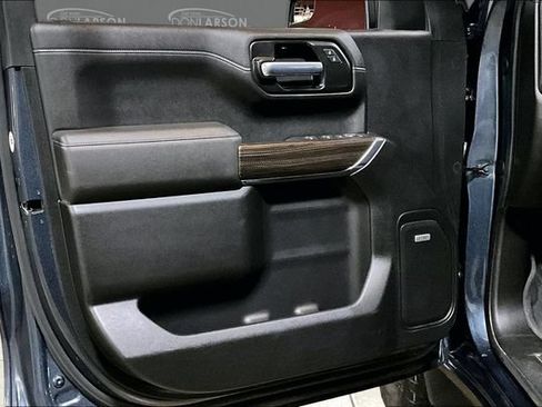 Used 2021 Chevrolet Silverado 1500 LT Trail Boss w/ Convenience Package II AWD/4WD image 12