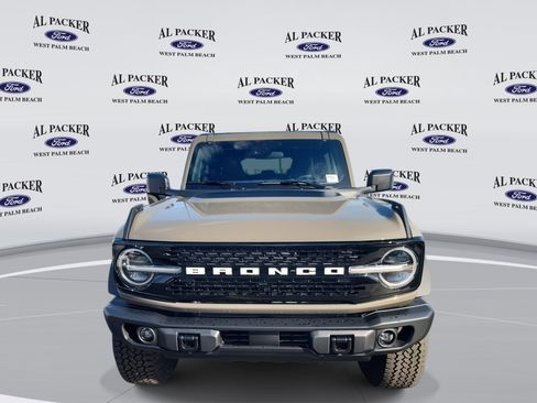 New 2025 Ford Bronco Badlands w/ Sasquatch Package image 8