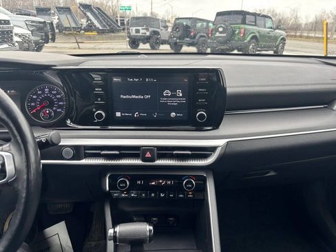 Used 2021 Kia K5 GT-Line AWD/4WD image 9