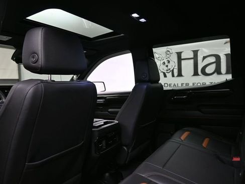 Used 2023 GMC Sierra 1500 AT4 w/ Technology Package image 23