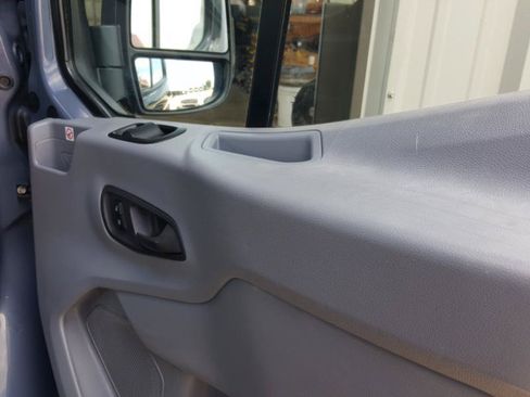 Used 2019 Ford Transit 250 148 High Roof Extended RWD image 23