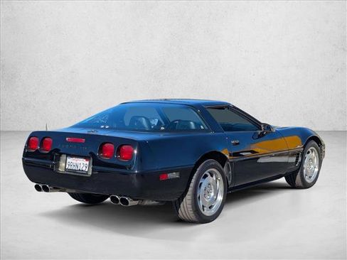 Used 1995 Chevrolet Corvette Coupe image 5