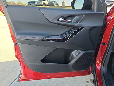 New 2026 Chevrolet Equinox RS AWD/4WD image 22