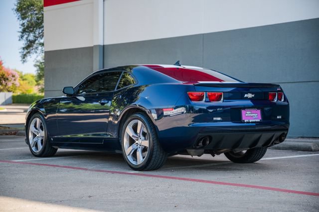 Used 2010 Chevrolet Camaro SS w/ RS Package RWD image 9