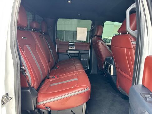 Used 2022 Ford F450 Platinum w/ FX4 Off-Road Package AWD/4WD image 25