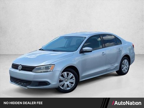 Used 2012 Volkswagen Jetta SE FWD image 1