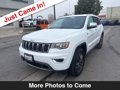 Used 2021 Jeep Grand Cherokee Limited w/ Trailer Tow Group IV