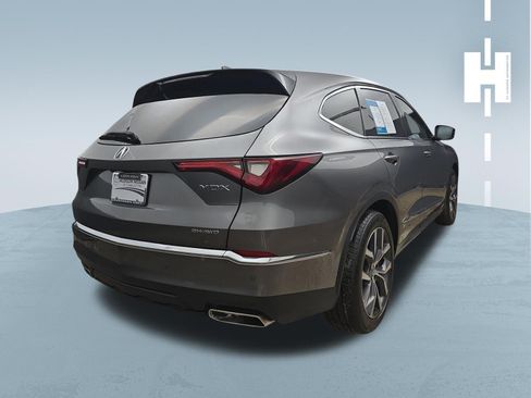 Used 2023 Acura MDX SH-AWD w/ Technology Package image 4