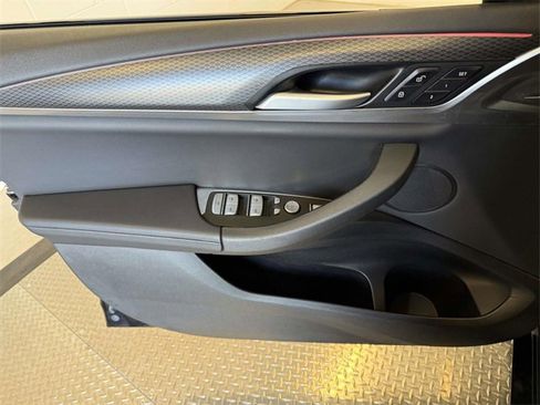 Used 2023 BMW X4 xDrive30i w/ M Sport Package image 20