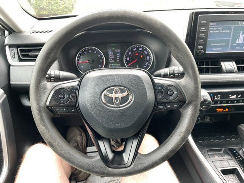 Used 2019 Toyota RAV4 XLE image 26