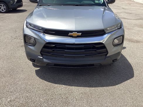 Used 2023 Chevrolet TrailBlazer LS FWD image 18