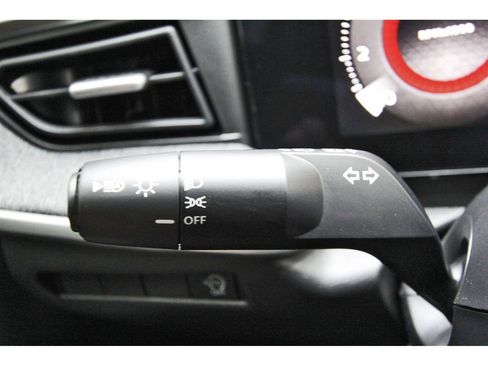 New 2026 Nissan Kicks SV w/ SV Premium Package image 15