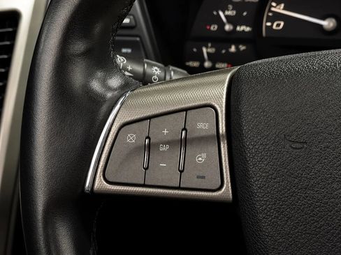 Used 2009 Cadillac XLR RWD image 36