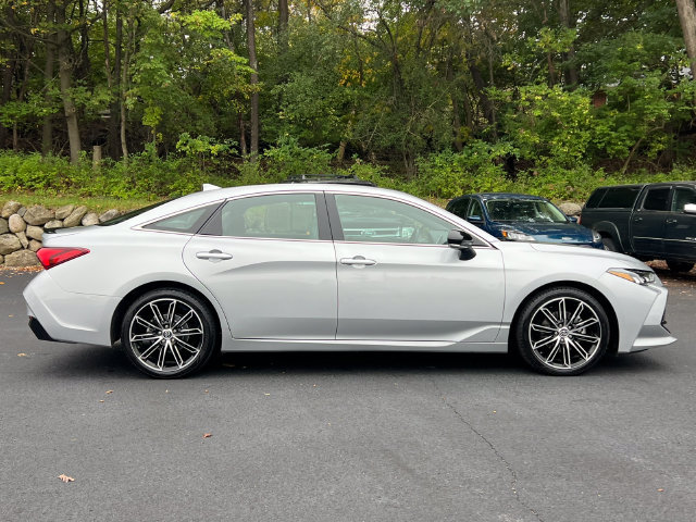 Used 2019 Toyota Avalon XSE w/ All Weather Liner Package FWD image 44