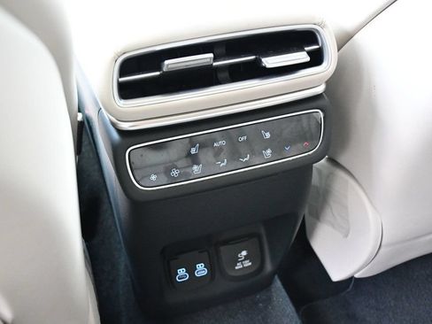 Used 2025 Genesis GV80 3.5T Prestige AWD/4WD image 78