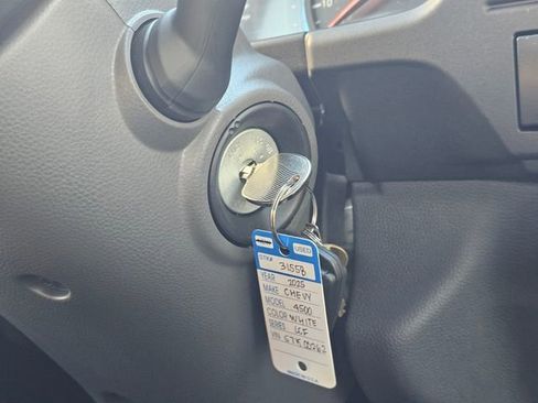 New 2025 Chevrolet Low Cab Forward 4500 XD image 9