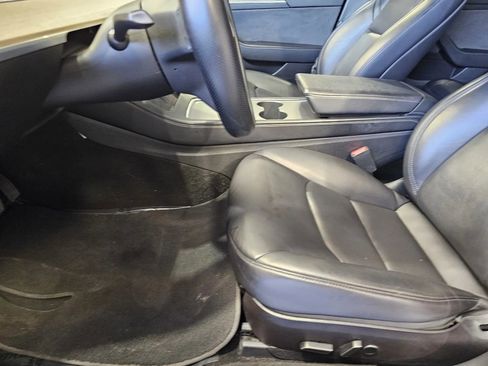 Used 2021 Tesla Model 3 Standard Range Plus RWD image 14