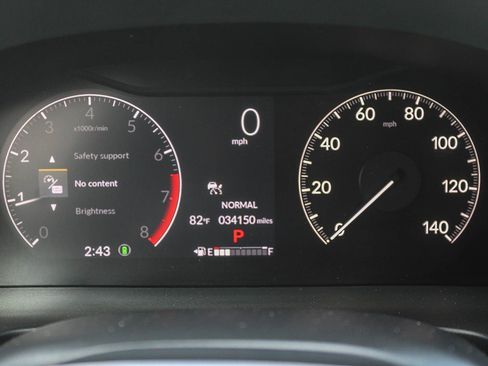 Used 2024 Honda Pilot TrailSport image 24